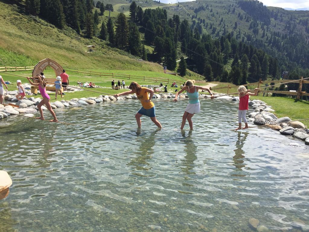Apart Ferienraich Arzl im Pitztal Eksteriør billede